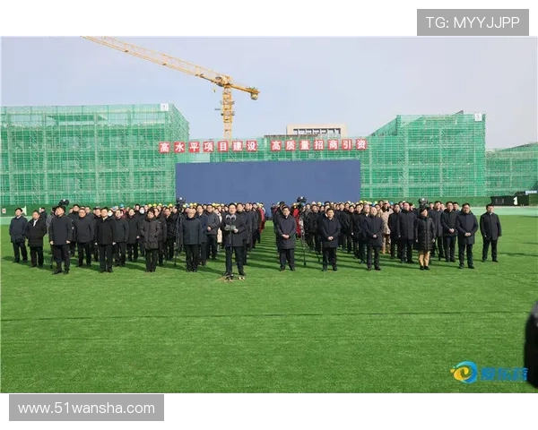 杨瀚森亲临现场支持俄勒冈大学和林葳赛场表现