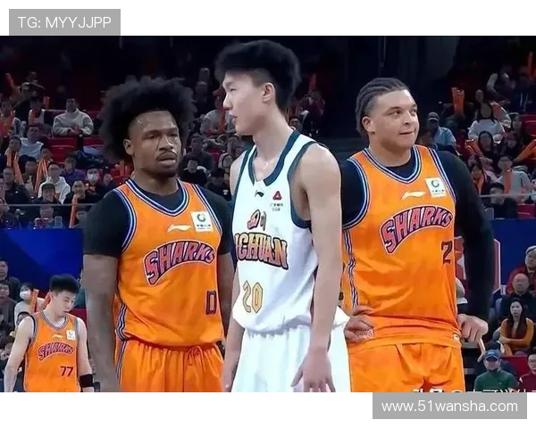 四川男篮社媒回顾失利之战 52-88不敌上海男篮 展现球队奋力拼搏精神 四川男篮社媒回顾失利之战 52-88不敌上海男篮 展现球队奋力拼搏精神